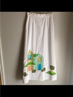 Vintage Catherine Carr 70’s White Maxi Skirt with Green Patchwork House Appliqué